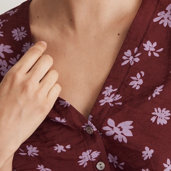 NWT Madewell V-Neck Button-Front Floral Cropped Shirt - Picture 2 of 8